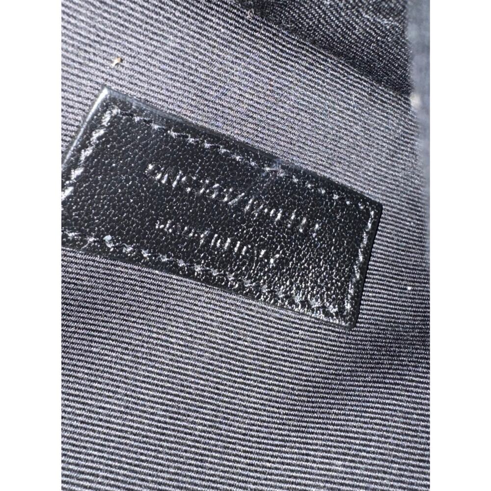 Saint Laurent Uptown Black Leather Pouch with Dustbag - Picture 10 of 10